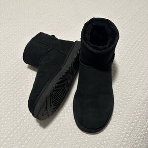 Ugg Classic Mini Black